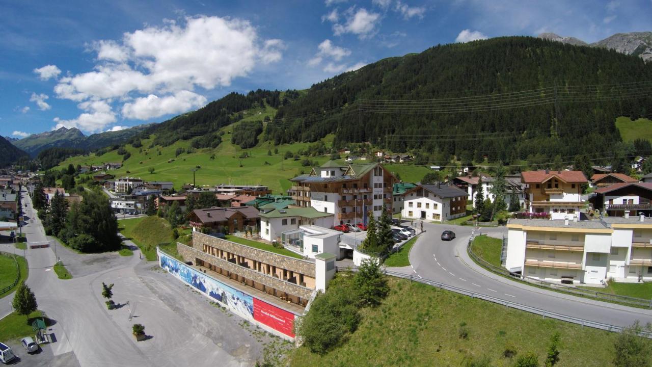 Hotel Nassereinerhof Sankt Anton am Arlberg Luaran gambar